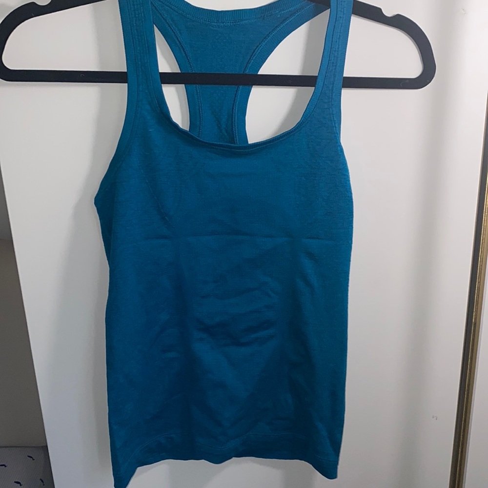 Lululemon teal swiftly tank sz 2 unique floral pattern